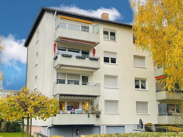 R�ckansicht Ettlingen Etagenwohnung Gro�z�gige 3-Zimmer-Wohnung mit S�dwestbalkon in Ettlingen