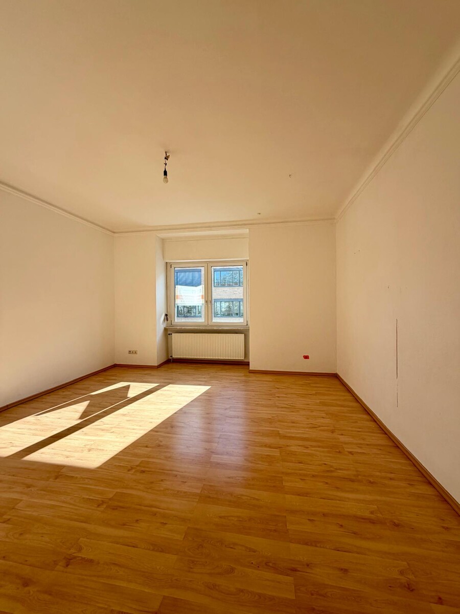 Wohnzimmer Etagenwohnung Karlsruhe