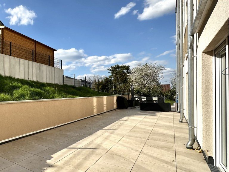 Terrasse Kieselbronn - Kieselbronn Maisonettewohnung Neubau Erstbezug! Exklusive Erdgeschoss-Maisonettewohnung f�r Familien