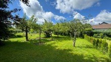 Hinterer Garten Wohlf�hlatmosph�re im 2-Familienhaus mit gro�em Grundst�ck.
