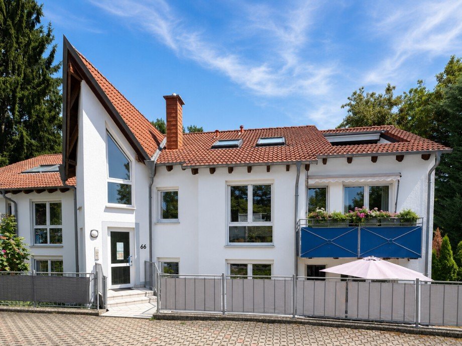 Hausansicht Etagenwohnung Karlsruhe / Hohenwettersbach