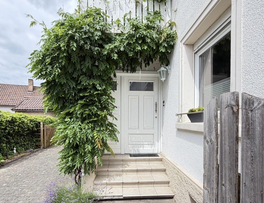 Hauseingang Einfamilienhaus Durmersheim