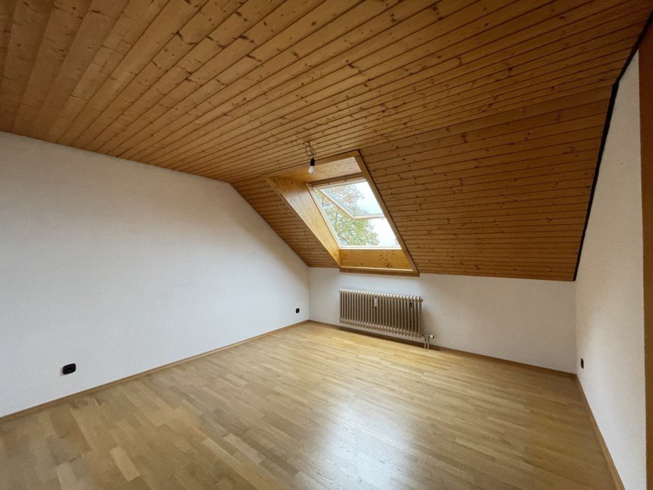 Kinderzimmer DG Zweifamilienhaus Malsch-V�lkersbach