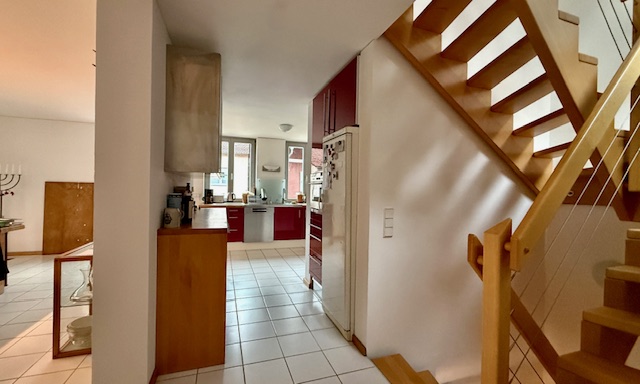 Haus 1, Offene K�che zum Wohnzimmer Mehrfamilienhaus Ettlingen