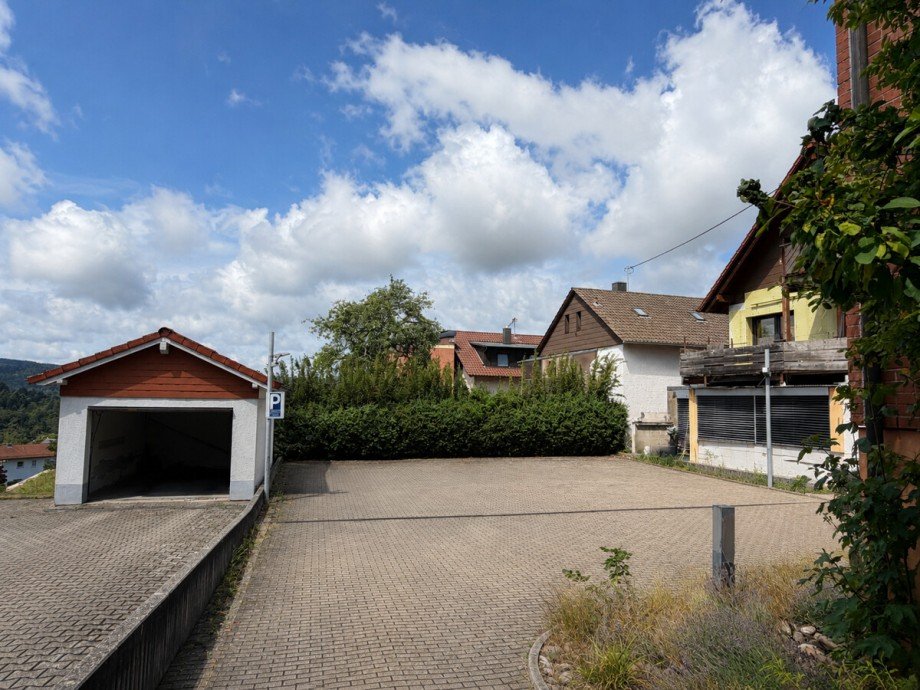 Parkpl�tze Mehrfamilienhaus Marxzell
