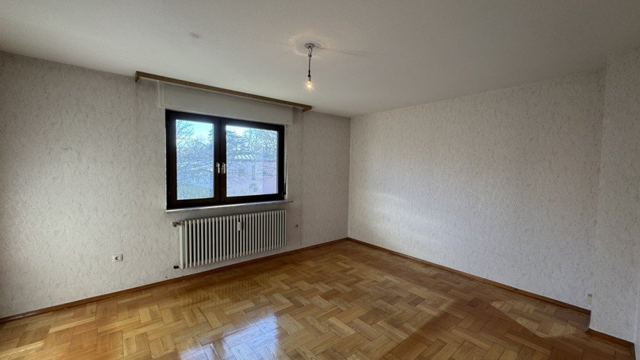 Schlafzimmer OG Zweifamilienhaus Ettlingen