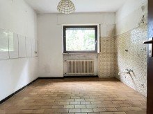 K�che Sanierungsbed�rftiges Reihenendhaus in Waldbronn Busenbach