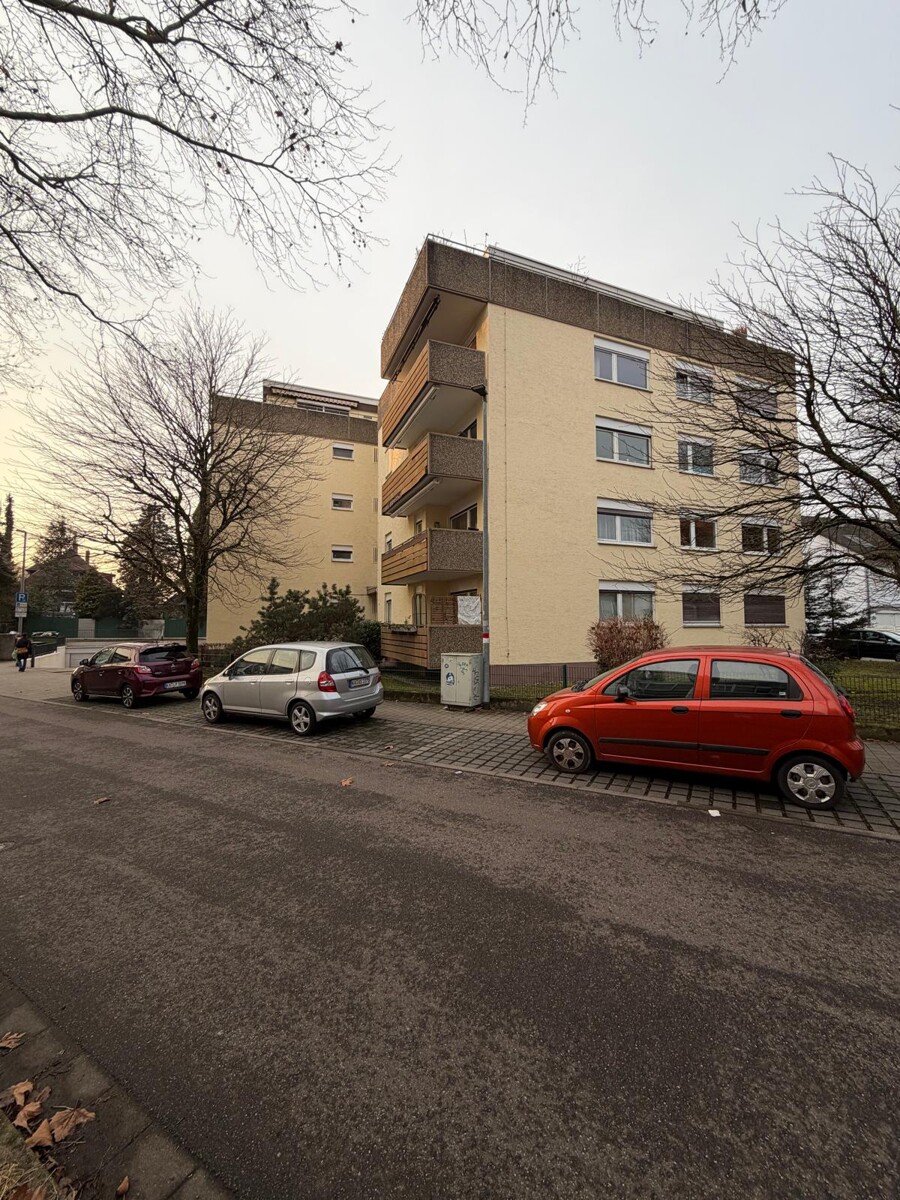 Seitenansicht Etagenwohnung Ettlingen