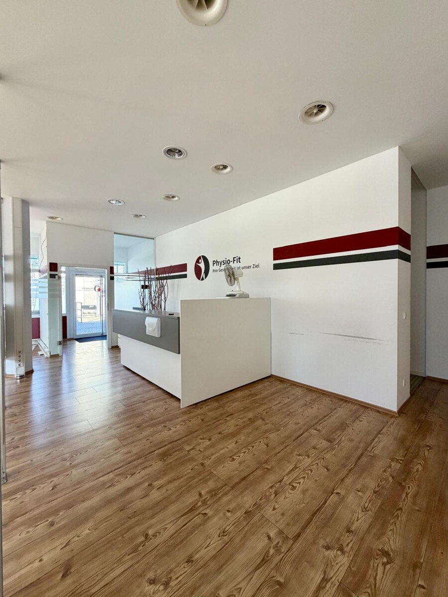 Empfang B�rofl�che Waldbronn