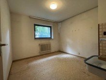 UG Hauswirtschaftsraum Sanierungsbed�rftiges Reihenendhaus in Waldbronn Busenbach