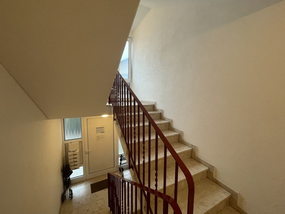 Flur EG Mehrfamilienhaus Karlsbad