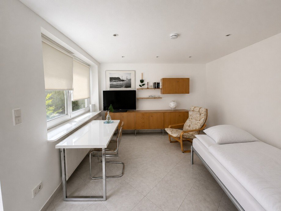 Einzimmerwohnung UG Mehrfamilienhaus Karlsruhe