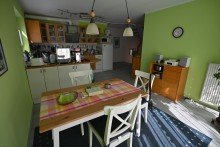 K�che Gro�z�gige Doppelhaush�lfte in gefragter Lage
