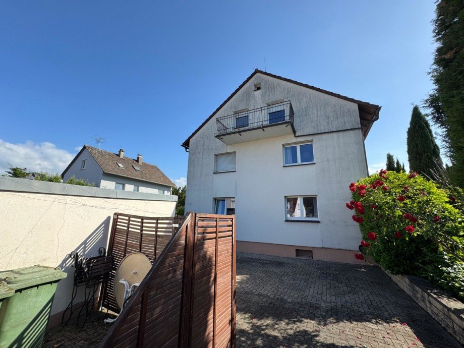 Hinteransicht Mehrfamilienhaus Ettlingen