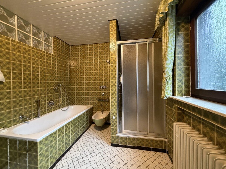 Badezimmer EG Mehrfamilienhaus Malsch