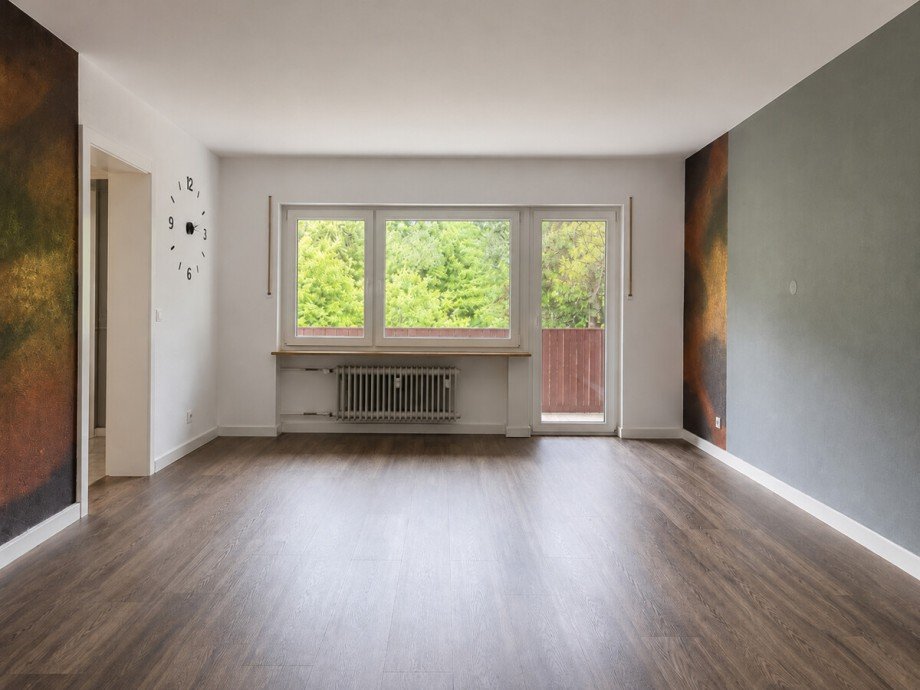Wohnbereich mit Aussicht (KI-Visualisierung) Erdgeschosswohnung Bad Herrenalb