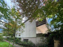 Au�enansicht von Stra�e Sanierungsbed�rftiges Reihenendhaus in Waldbronn Busenbach