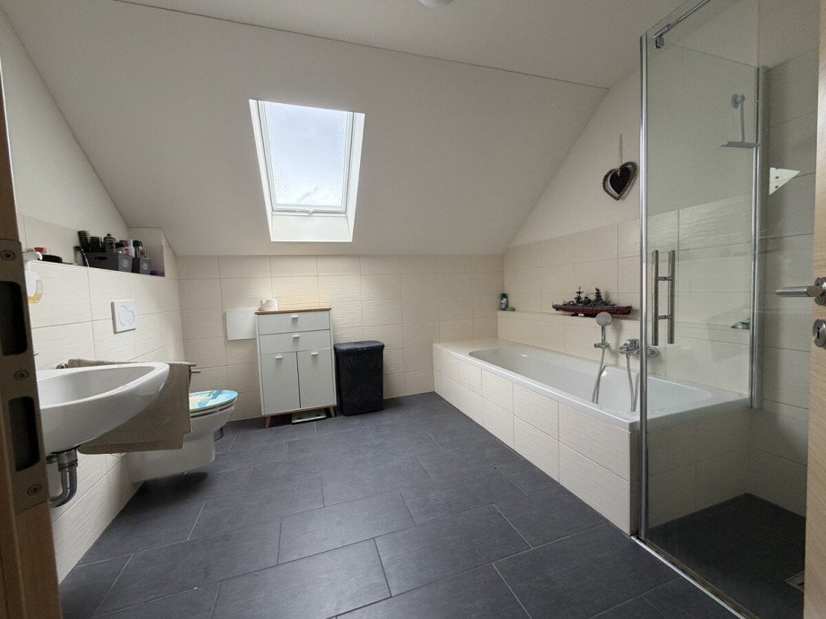 Badezimmer Doppelhaush�lfte Malsch