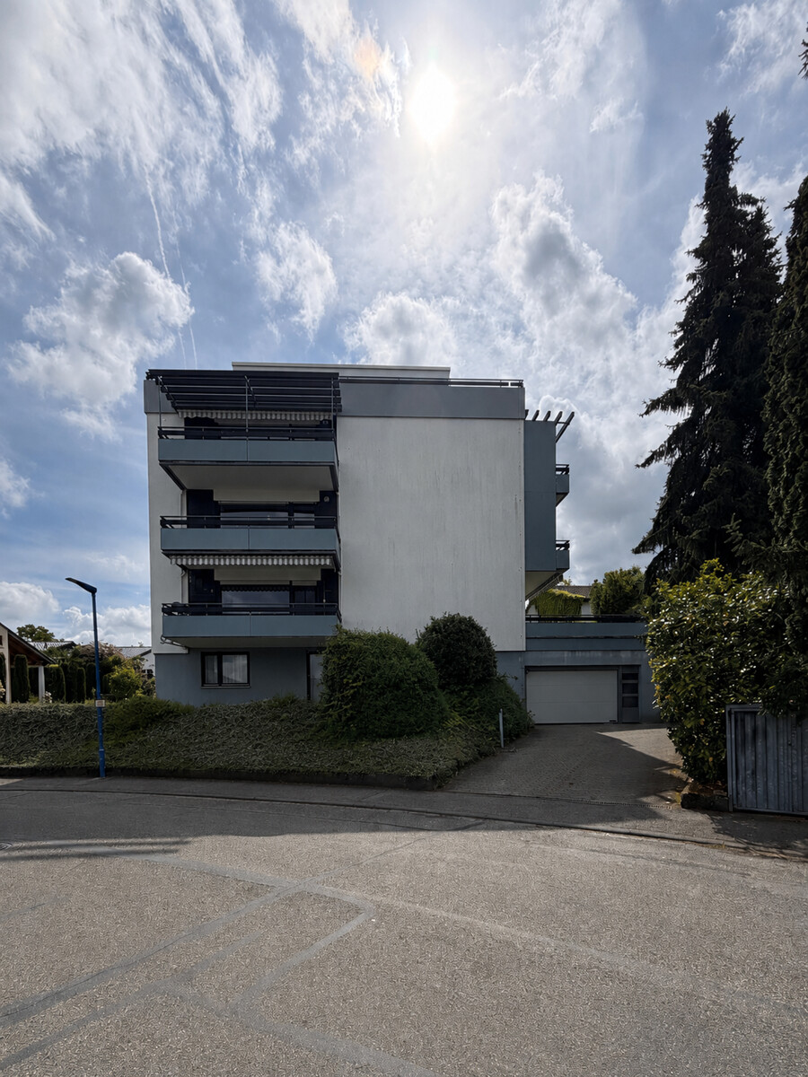 Hausansicht Etagenwohnung Waldbronn