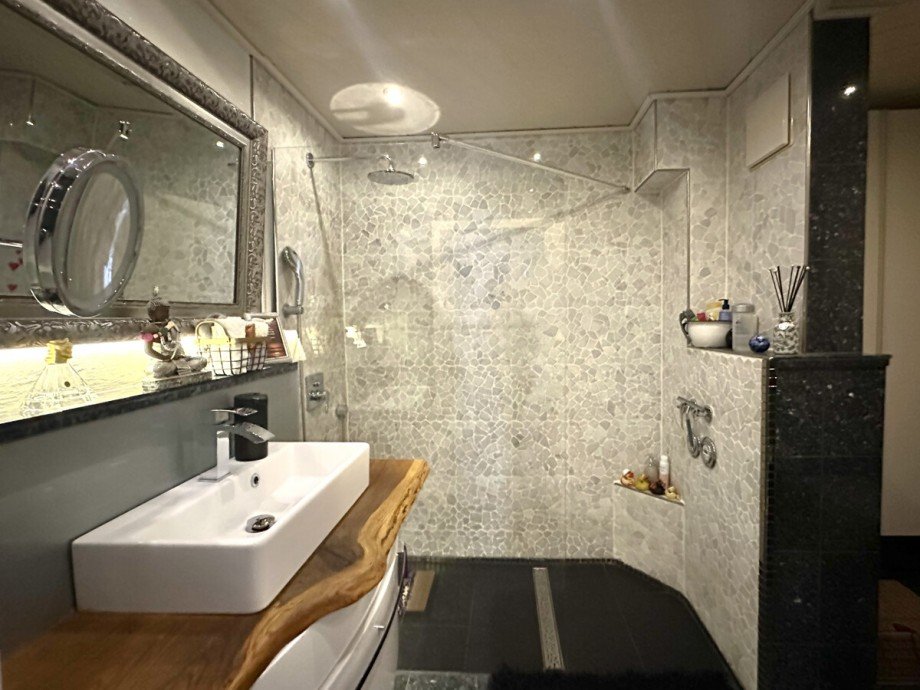 Badezimmer Erdgeschosswohnung Karlsruhe