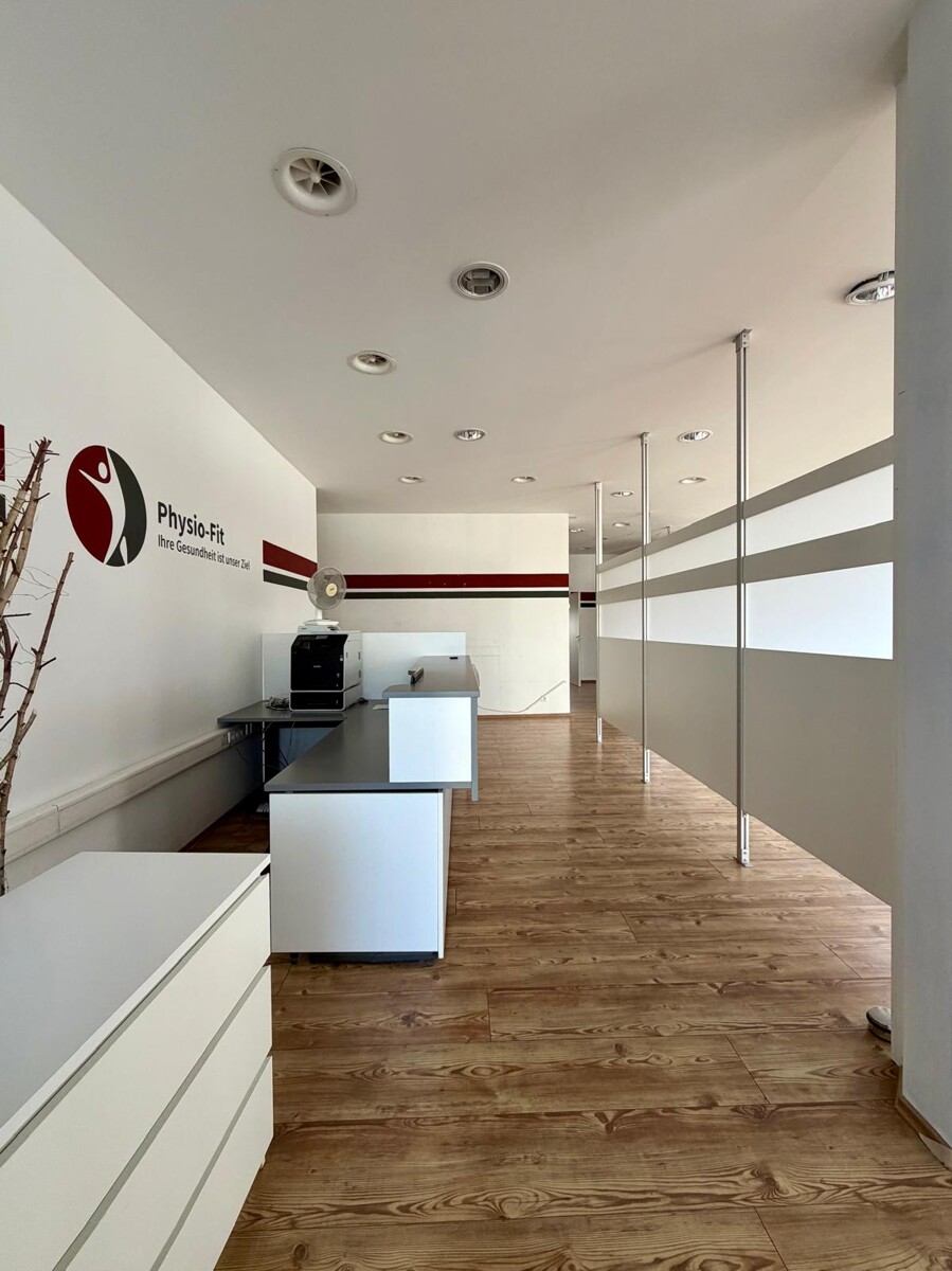 Empfang B�rofl�che Waldbronn