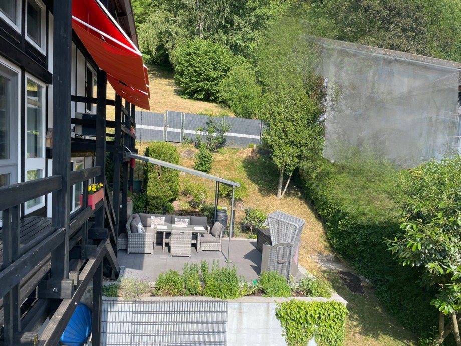Terrasse Seitenansicht Einfamilienhaus Bad Herrenalb