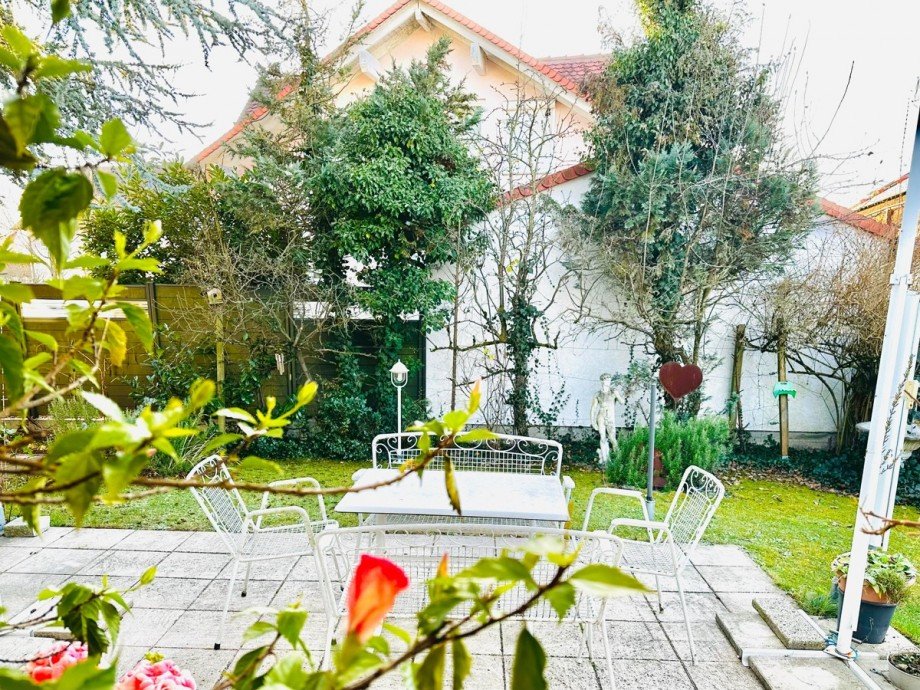 Blick auf die Terrasse Bungalow Jockgrim