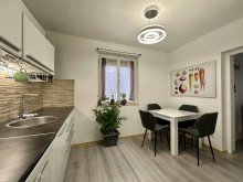 K�che mit Essbereich OG Attraktives Mehrfamilienhaus - zeitnah verf�gbar