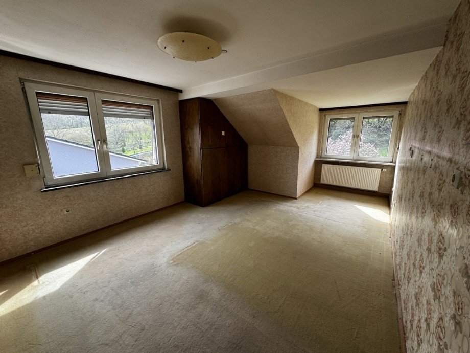 Zimmer DG Mehrfamilienhaus Pfinztal