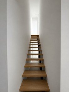 Treppenaufgang Frei ab sofort - stillvolle Maisonettewohnung im Erdgeschoss (Haus im Haus)