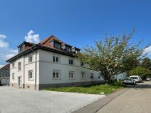 Frontseite Zentrumsnahe 3 Zimmerwohnung mit Balkon