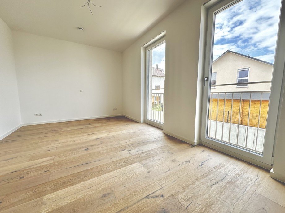 Schlafzimmer 1 Dachgeschosswohnung Kieselbronn