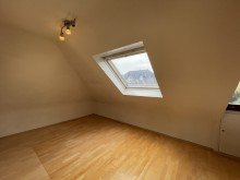 Zimmer 2 Dachgeschoss ++ Letzte Chance ++ Schmuckst�ck in Ettlingen/Vogelsang