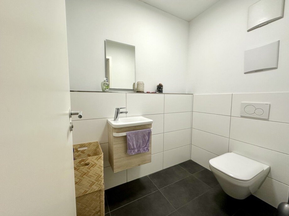 G�ste WC Erdgeschosswohnung Weissach