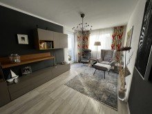 Fernsehzimmer Traumwohnung mit Garten - frei ab sofort !