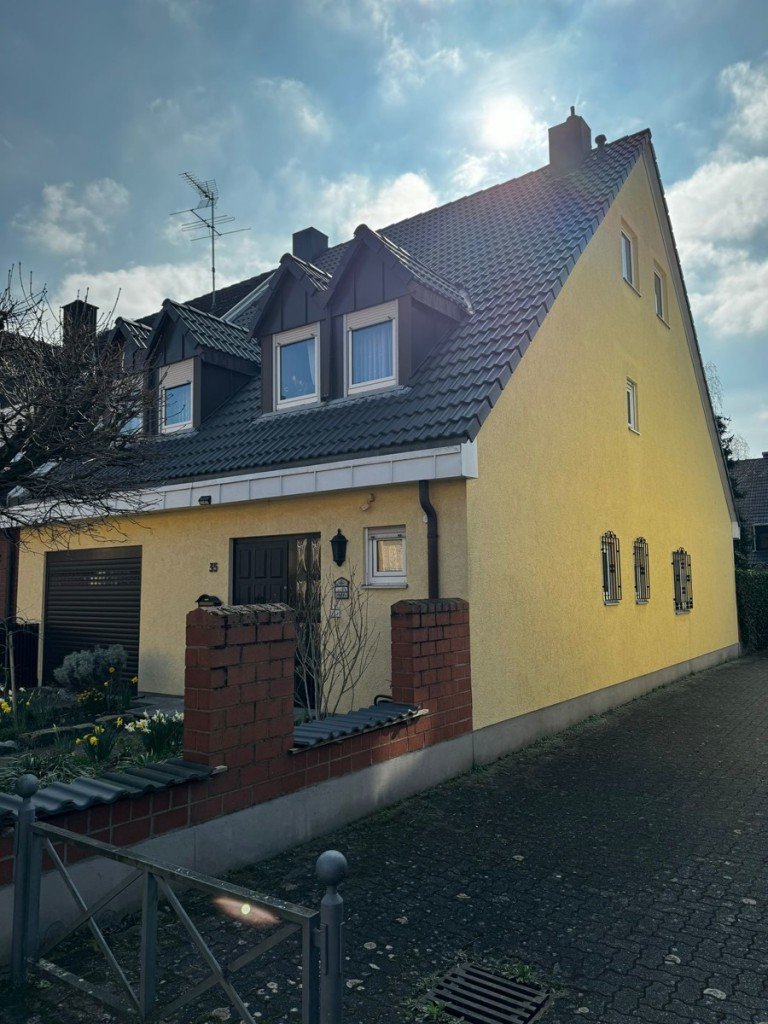  Karlsruhe Einfamilienhaus Seltene Gelegenheit - gro�es Reihenendhausmit Garten und Garage in beliebter Wohnlage