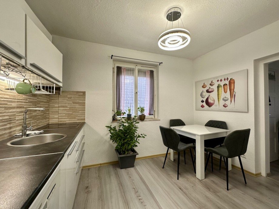 K�che mit Essbereich OG Mehrfamilienhaus M�hlacker