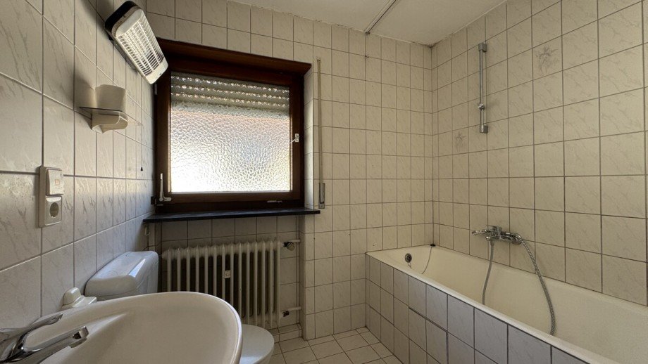 Badezimmer Doppelhaush�lfte Waldbronn / Reichenbach