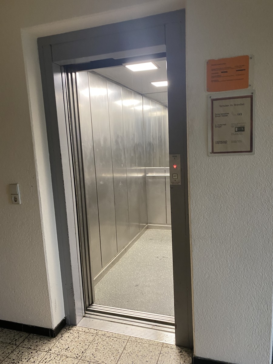 Fahrstuhl Etagenwohnung Waldbronn
