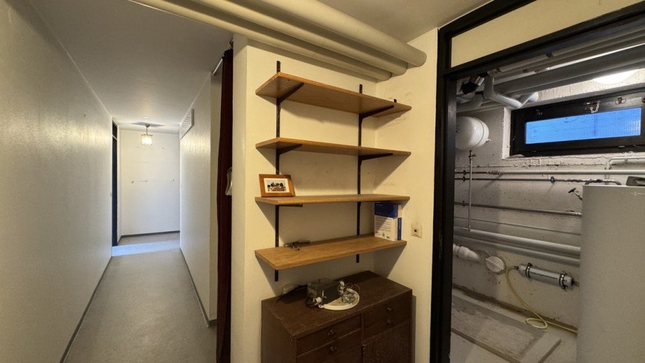 Flur UG Reihenmittelhaus Karlsruhe