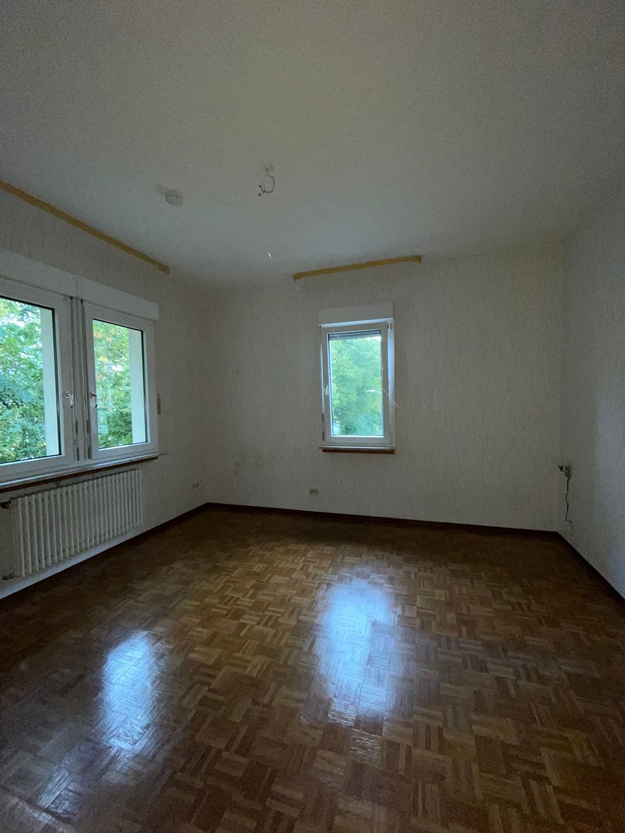 Wohnzimmer EG Einfamilienhaus Karlsruhe / R�ppurr