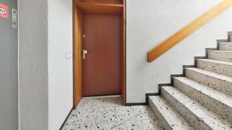 Eingang Etagenwohnung Ettlingen