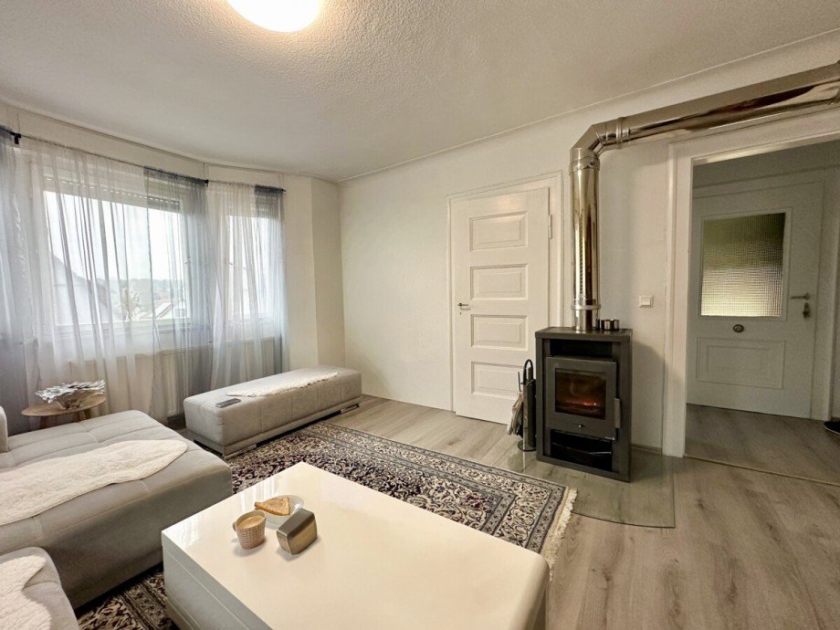 Wohnzimmer OG Mehrfamilienhaus M�hlacker