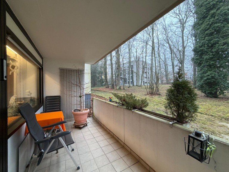 Ausblick Karlsruhe - Bergwald Etagenwohnung Langfristige Kapitalanlage in begehrter Lage von Karlsruhe-Bergwald