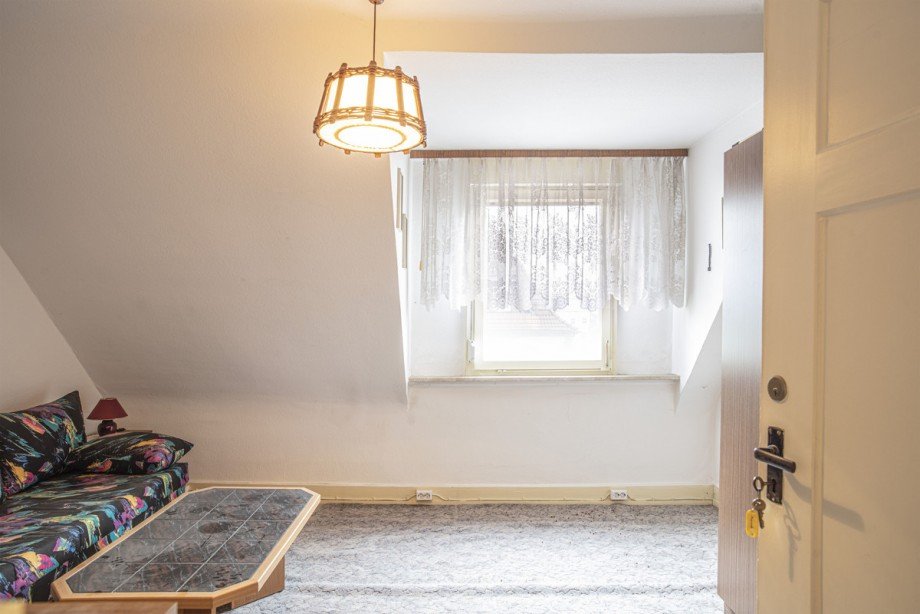 Mansardenzimmer Erdgeschosswohnung Ettlingen