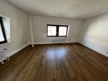 Zimmer Einzelst�ck in TOP-Lage am Ettlinger Marktplatz