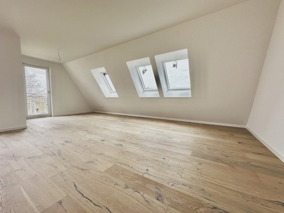 Wohnen/ K�che Dachgeschosswohnung Kieselbronn