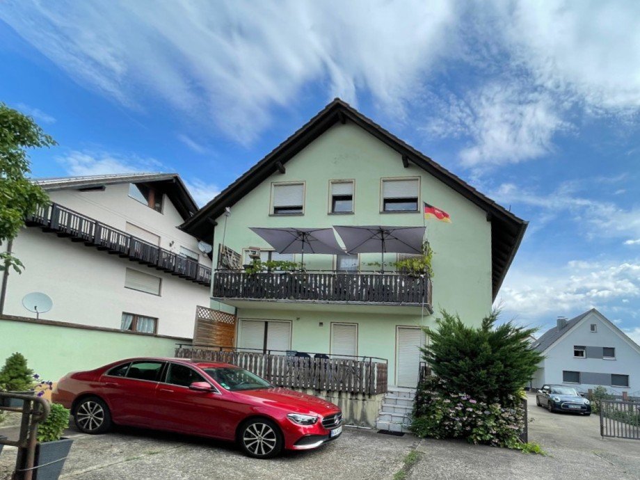 Hinteransicht Mehrfamilienhaus Ettlingen