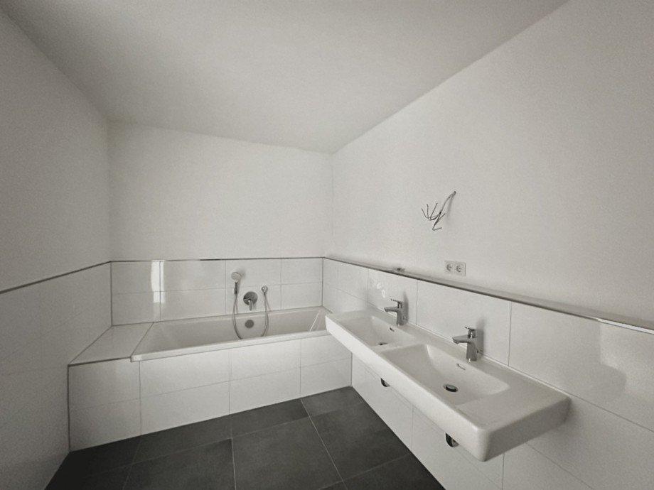 Badezimmer Maisonettewohnung Kieselbronn