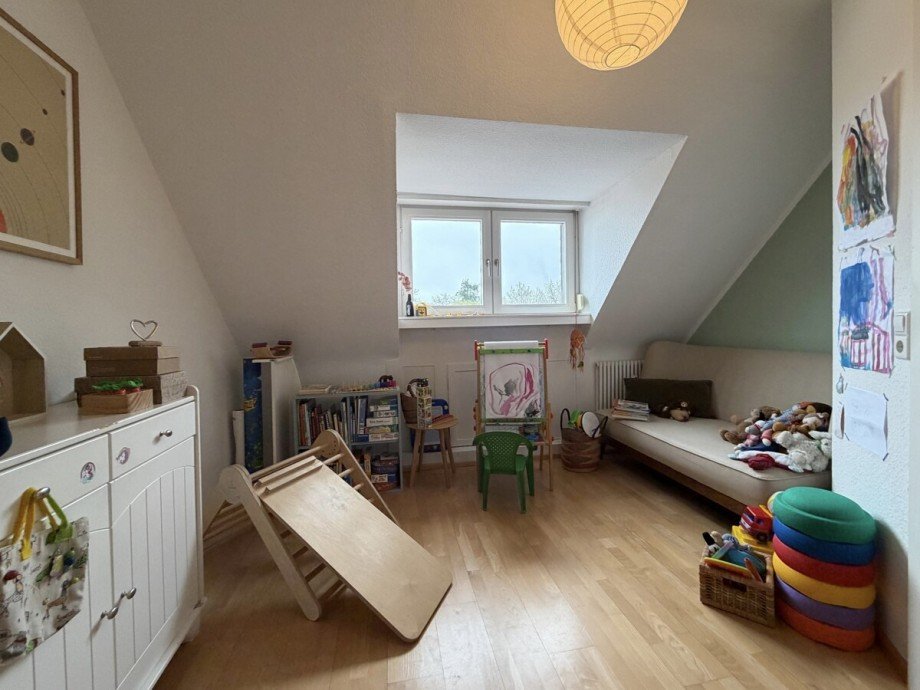 Kinderzimmer Dachgeschosswohnung Ettlingen